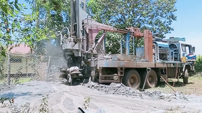 Discover the step-by-step borehole drilling process in Kenya. From hydrogeological surveys to permits, test pumping, and pump installation, learn everything you need to know. Get expert borehole drilling services from MySolar Limited.